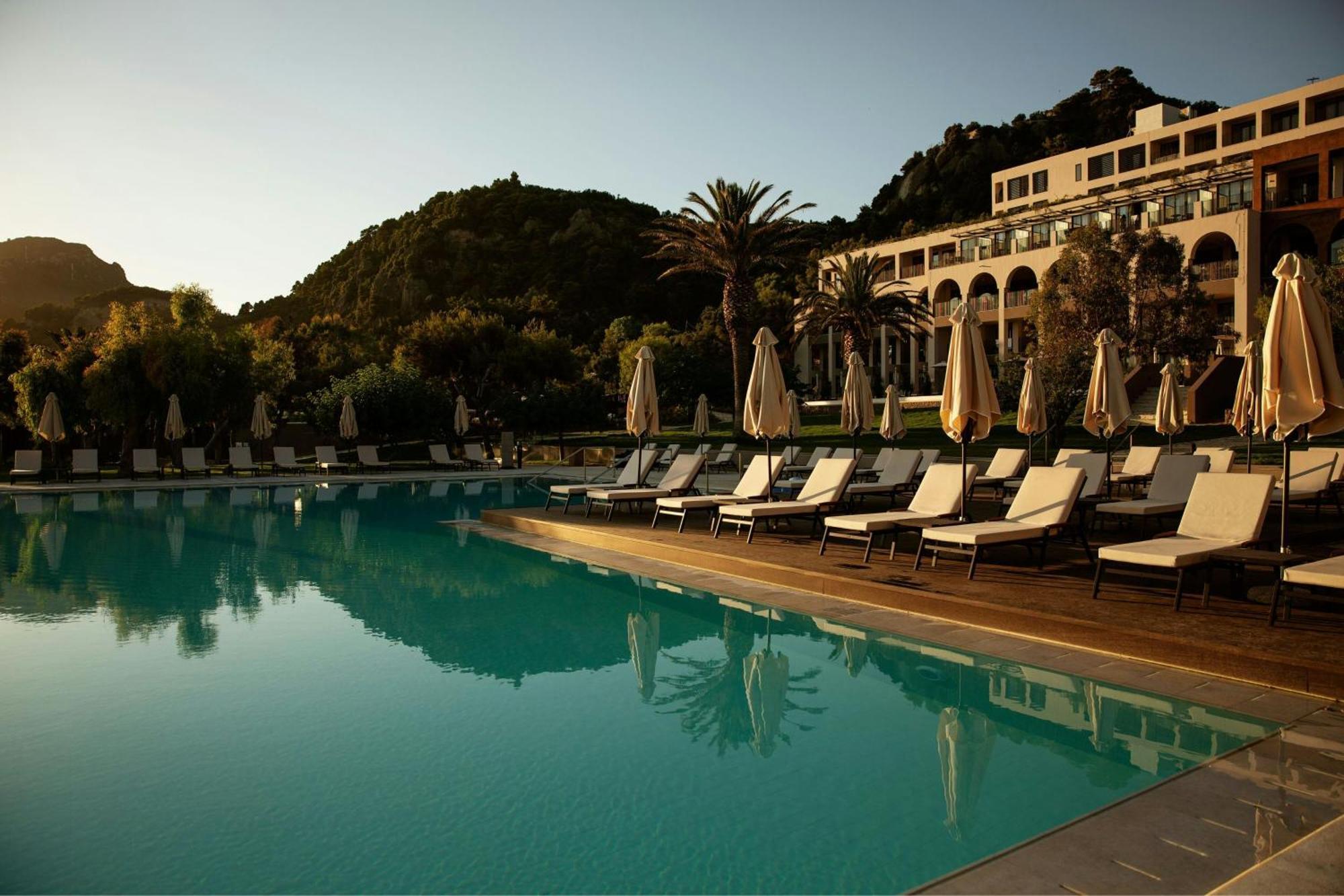 Domes Of Corfu, Autograph Collection Otel Glifada Dış mekan fotoğraf